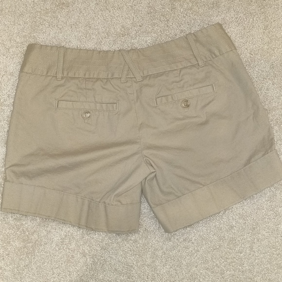 The Limited khaki shorts - Picture 2 of 4